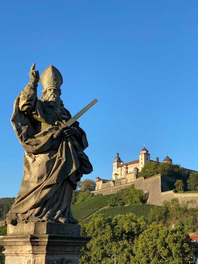 Dachtraum Waldner * Würzburg
